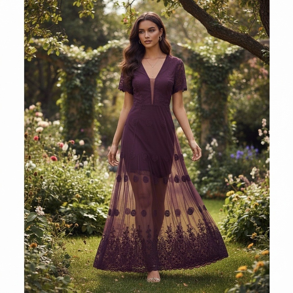 Lush Keyhole Lace Burgundy Maxi Dress Womens Size M Floral‎ Whimsical Fairycore